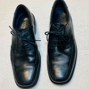 Ecco Dress Shoes